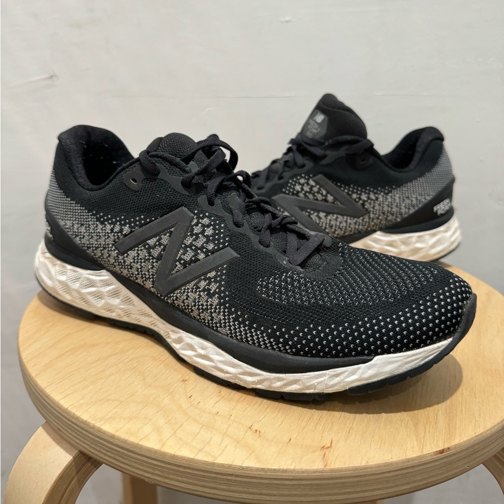 New Balance 880v10 Black Fresh Foam Men’s Size 9.5